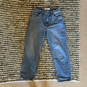 Abercrombie High Rise Ankle Straight Jeans
